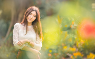 Garden blurry portrait christmas bokeh - 8 5 mm f 1. free wallpaper