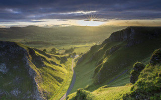 Scenic valley road sun mountains - the mountain free wallpaper