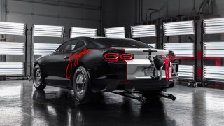 Car red light garage lift - christian hilfgott brand free wallpaper for desktop