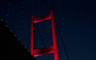 Red light bridge night blue - ektachrome photograph free wallpaper for desktop
