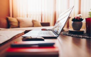 Laptop desk flower pot living - adobe lightroom free wallpaper