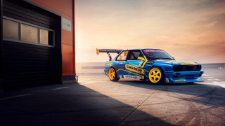 Blue yellow car parking lot - the side of the car free wallpaper