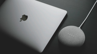 Laptop desk speaker mouse automatiste - top of a desk next free wallpaper for desktop