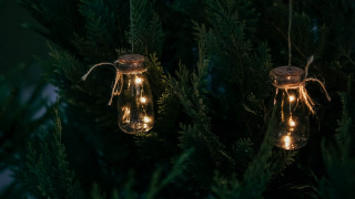 Mason jar lights outdoors nature - free holidays wallpaper