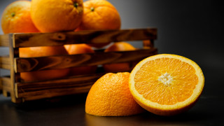 Orange crate half orange blurry - one cut free wallpaper