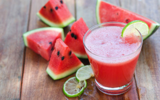 Watermelon juice slices limes wooden - harlem renaissance free wallpaper for desktop