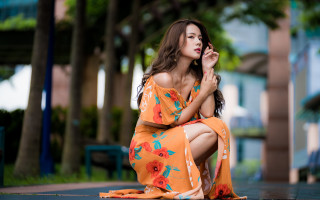Woman dress bench cigarette blurry - chen jiru free wallpaper for desktop