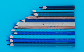Pencils blue surface background pink - bottom free wallpaper