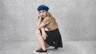 Ella guru hat skirt blonde - private press free wallpaper for desktop