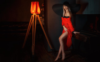 Woman red dress hat piano - a piano free wallpaper