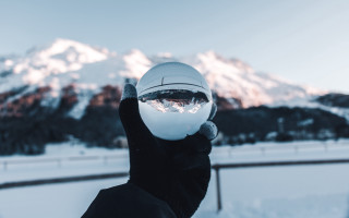 Snowball mountain fence abstract illusionism - a fence free wallpaper