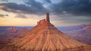 Mountain rock formation sunset ocean - a large mountain free wallpaper