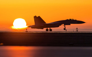 Jet plane sunset takeoff dusk - a jet plane free wallpaper