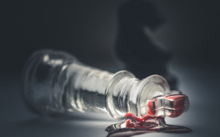 Glass bottle red liquid black - dirk crabeth free wallpaper