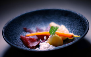 Bowl meat vegetables table black - byeon sangbyeok free wallpaper