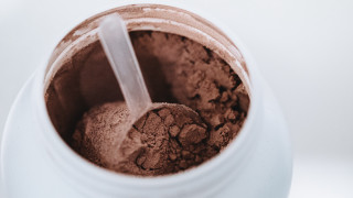 White jar dirt spoon lid - dirt free wallpaper