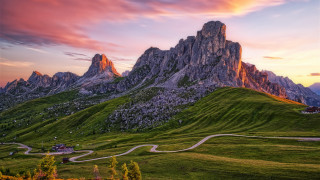 Mountain winding road sunset house - carlo carlone free wallpaper