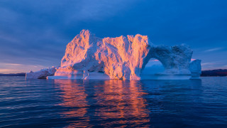 Iceberg sunset ocean clouds mattepainting - a few iceberg free wallpaper