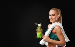 Woman holding water bottle towel - free 3d render wallpaper