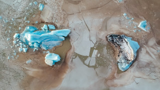 Ice chunks river water space - ice chunk free wallpaper