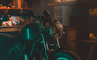 Motorcycle garage green light shelf - a green light free wallpaper for desktop