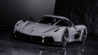 White sports car dark room 15 - a wall behind free wallpaper