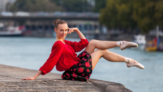 Woman red shirt sitting wall - black skirt free wallpaper
