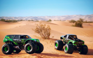 Monster trucks desert sand dunes - the desert free wallpaper