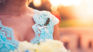 Blue dress flower brooch aqua - her neck and a necklace free wallpaper