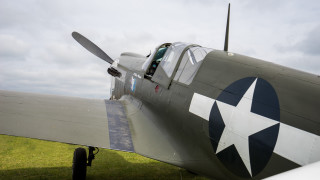 Small airplane star wing person - the doorway free wallpaper