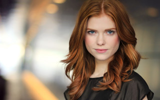 Redhair blueeyes blackdress woman portrait - christabel dennison free wallpaper for desktop