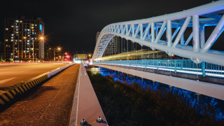 Night lit bridge cityscape holography - colijn de coter free wallpaper