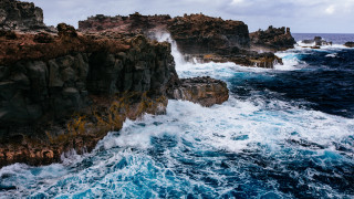 Rocky cliff crashing wave ocean - a rocky cliff free wallpaper