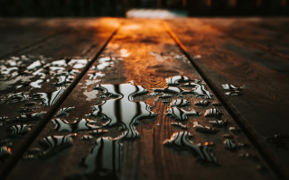 Wooden table sun reflection light - the floor behind free wallpaper