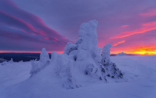 Snow mountain sunset clouds foreground - a sunset in the background free wallpaper