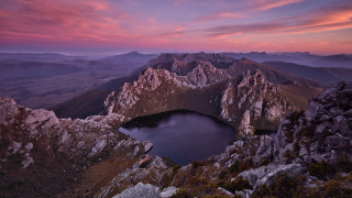 Mountain lake sunset pink sky 11 - a mountain range free wallpaper