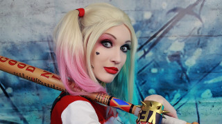 Woman baseball bat makeup wig - carey morris free wallpaper