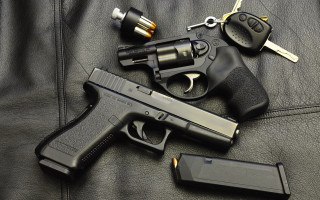 Gun lighter leather fence jigsaw - a lighter free wallpaper