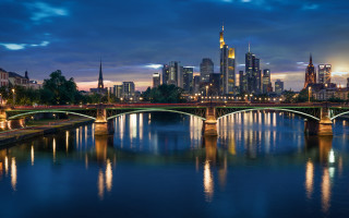 Bridge river city night lights 20 - a bridge over a river free wallpaper