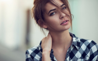 Black white checkered portrait art - a portrait free wallpaper