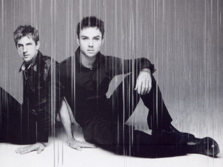 Rainy bauhaus blackandwhite twoboys formal - the ground in the rain free wallpaper