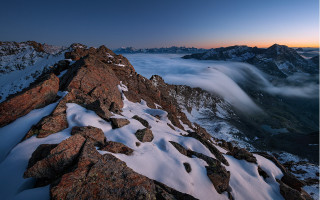 Mountain clouds mist beach city - mist free wallpaper for desktop