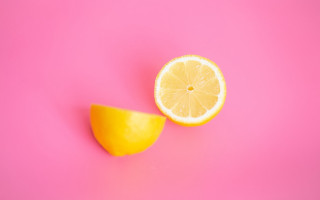 Lemon half pink background minimalist - a lemon free wallpaper for desktop
