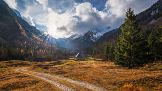 Dirt road field mountain house - a dirt road in a field free wallpaper