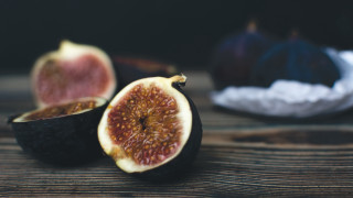 Figurine halved wooden table figurines - flavia bloi free wallpaper for desktop