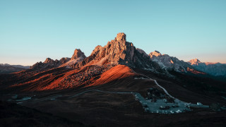 Mountain road house snow beach - carlo carlone free wallpaper