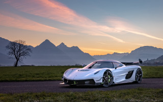 White sports car mountains sunset 2 - ultra high detail free wallpaper