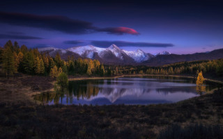 Lake mountains trees cloudy sky 42 - mountain and trees under a cloudy sky free wallpaper