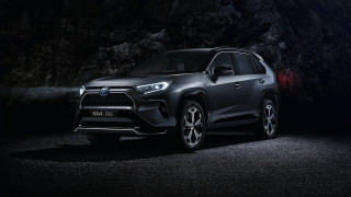 Toyota suv cave red light - the front of its free wallpaper