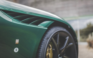 Green sports car numberplate sharptdetails - a number plate free wallpaper